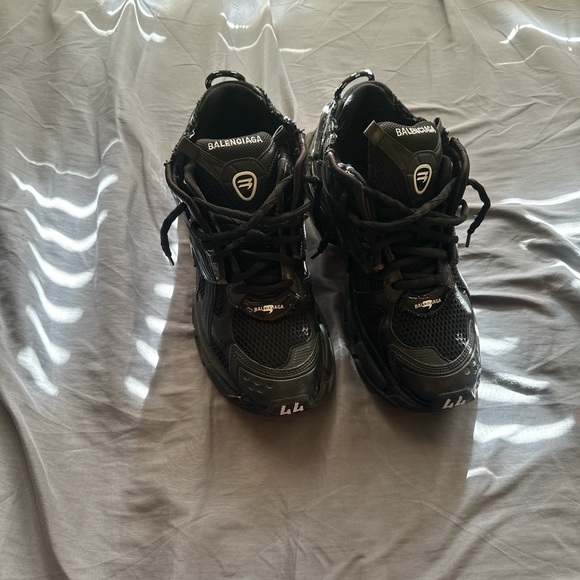 Mens balenciaga runners - Picture 1 of 6